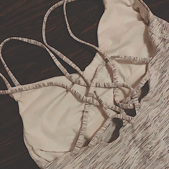 Lululemon Striped Shelf Bra Tank - Picture 3 of 3